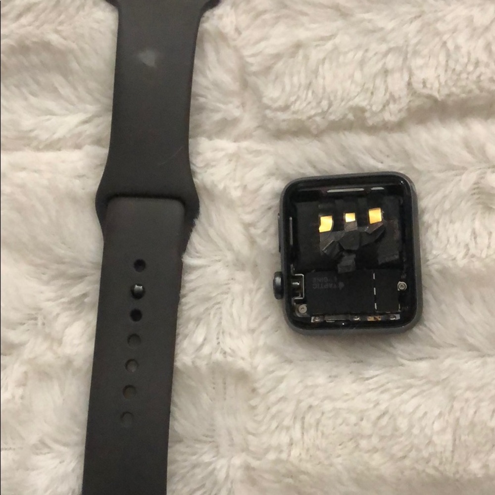 Broken screen i watch